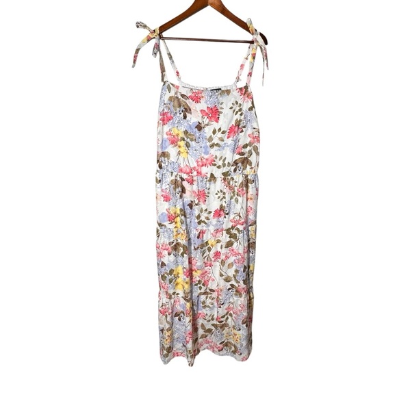 Lane Bryant Tie-Strap Tiered Floral Maxi Dress Pockets Size 22 Feminine - Picture 4 of 13